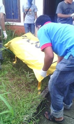 Warga Heboh cium Bau Tak Sedap, Ternyata Ada Mayat di Rumah di Gunung Putri