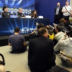 Semifinal yang Penting buat Mourinho, Sampai Press Room pun Penuh