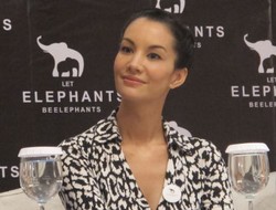 Peduli Lingkungan, Nadya Hutagalung Jadi Duta Pelestarian Gajah