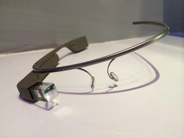 Menerawang Google Glass Lebih Dekat