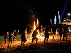 Malam Meriah di Pulau Penuh Bule, Gili Trawangan