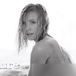 Kristen Bell Telanjang di Majalah Allure