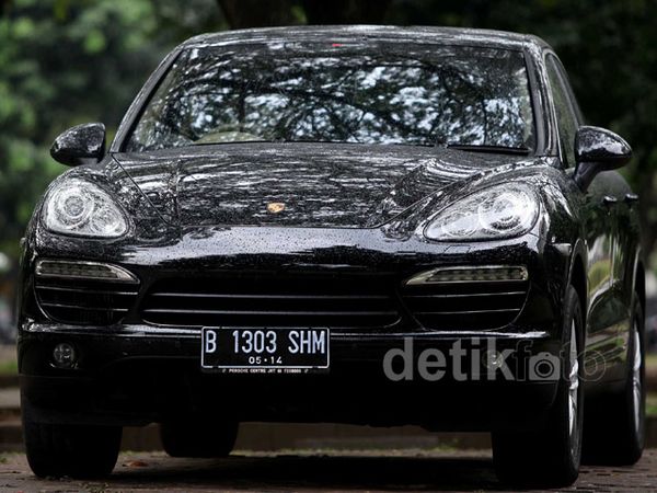 Test Drive Porsche Cayenne