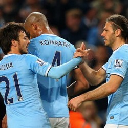 City Masih Jaga Asa Juara, Kompany Kenang Memori 2012