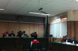 Diduga Berbohong, Sopir Pribadi Gatot Berkali-kali Ditegur Hakim