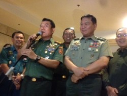 Filipina Beri Penghargaan Prajurit TNI yang Membantu Saat Topan Haiyan