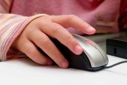 Pornografi di Internet Picu Pelecehan Seks dan Perkosaan pada Anak Sekolah