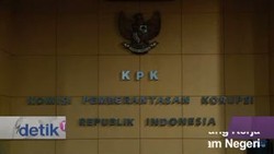 KPK Geledah Ruang Kerja Menteri Dalam Negeri