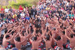 Tahun 2014, Akan Lebih Banyak Orang Indonesia Pergi Liburan