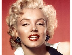 Lipstik Merah Menjadi Tren Kecantikan Sepanjang Masa