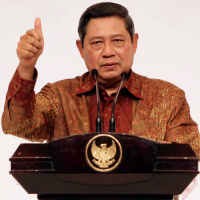 SBY Puji Produk Suvenir Lokal Makin Bagus