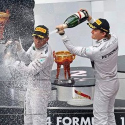 Mercedes Bertekad Pertegas Dominasi di GP Spanyol