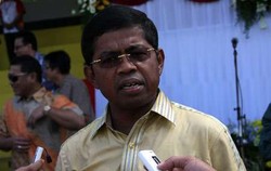 Ditanya Jaksa Pernah Mengibuli Akil Mochtar, Idrus Marham Tertawa