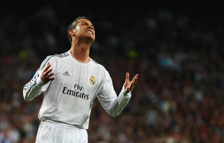 Mengapa Ronaldo Tak Main 90 Menit?