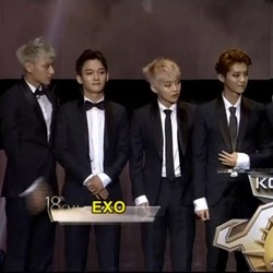 EXO Berjaya di 18th China Music Awards