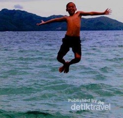 Wajah Riang Anak-anak Karangpuang di Mamuju