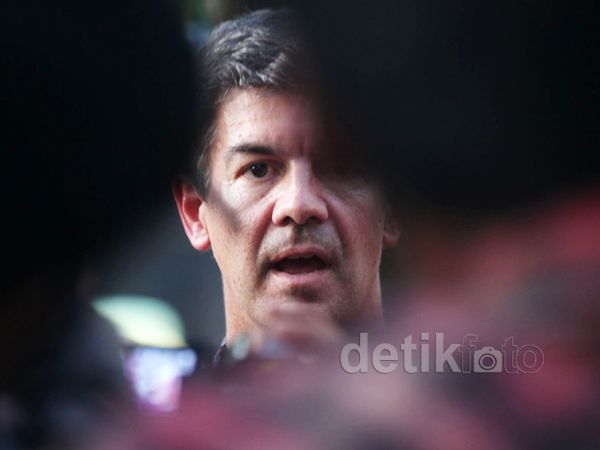 Kepsek JIS Beri Penjelasan