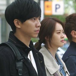 Aksi Go Ara dan Lee Seung Gi di Trailer Baru Youre Surrounded