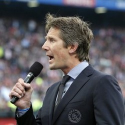 Van der Sar: Kunjungan ke Indonesia Spesial untuk Ajax