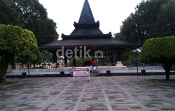 Beredar Kabar di Pedagang, Jokowi dan Mega akan ke Makam Bung Karno