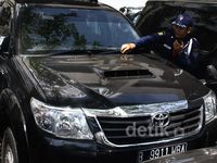KPK Kembali Sita Mobil Terkait Wawan