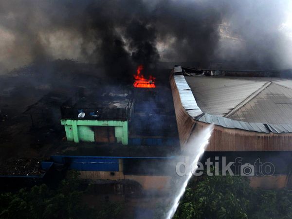 Pasar Senen Terbakar