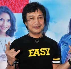 Tiru John Lennon, Katon Bagaskara Tak Ingin Anaknya Jadi Artis