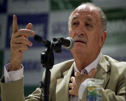 Scolari Sudah Punya 23 Nama untuk Skuat Brasil di Piala Dunia