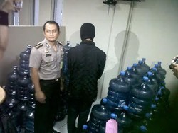 Pemalsu Air Aqua di Bandung Raih Untung Rp 4 Ribu per Galon
