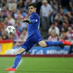 Courtois Berhasrat Pertahankan Trofi Ricardo Zamora