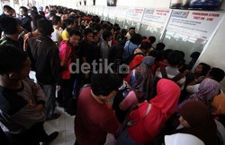 Tiket KA H-8 Hingga H-2 Lebaran Telah Habis, H-1 Dibuka Pukul 00.00 WIB