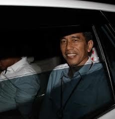 Hingga Berganti Hari, Jokowi Tak Umumkan Parpol Baru Mitra Koalisi
