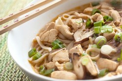 Pho Ga dan Kahlsuppe, Sup Hangat Gurih Asal Vietnam dan Jerman (1)