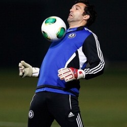 Hadapi Liverpool, Mourinho Mungkin Saja Turunkan Hilario