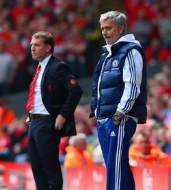 Mourinho: Tak Perlu Ada Perayaan, Liverpool atau City yang Akan Juara