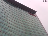 Berkeliling Kampus Huawei yang Megah