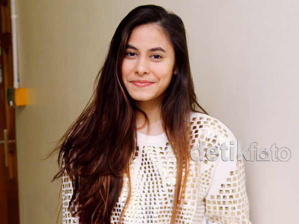 Beranjak Remaja, Anak Perempuan Jeremy Thomas Makin Cantik