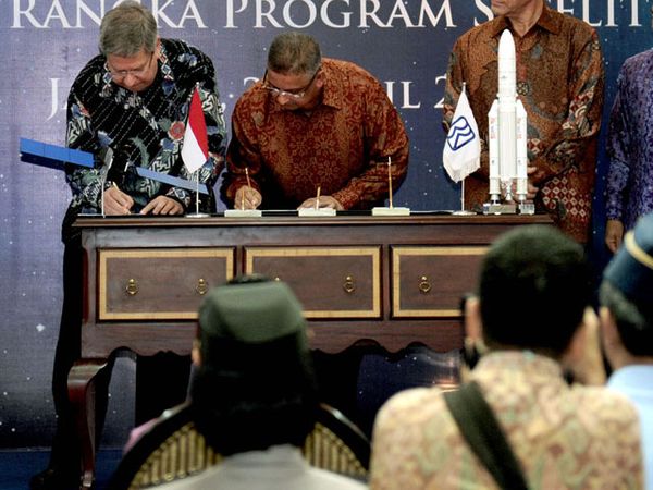 BRI Beli Satelit Rp 2,5 Triliun