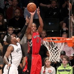 Menangi Game 4, Raptors Samakan Kedudukan