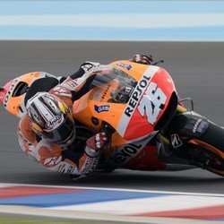 Kalahkan Lorenzo, Marquez Raih Hat-trick Kemenangan