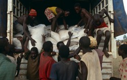 Aturan Baru Haruskan Pemerintah New York Sediakan Bantuan Makanan Kosher dan Halal