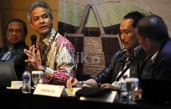 Aksi-aksi Emosional Ganjar Selain Mengamuk di Jembatan Timbang