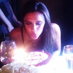 Serunya Perayaan Ultah ke-40 Victoria Beckham