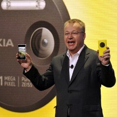Elop: Smartphone Nokia akan Hilang