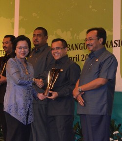 Tak Andalkan APBD, Banyuwangi Terbaik Soal Perencanaan Pembangunan