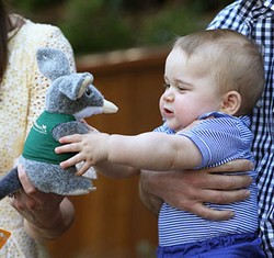 Tur ke Australia, Pangeran George Dapat Kado Sepeda Hingga Perahu Amfibi