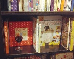 Selfie di Instagram Terlalu Mainstream, Kini Hadir Tren Shelfie