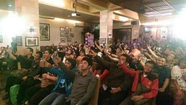 Selfie Berjamaah di Ngopi detikINET