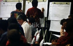 Joko Widodo Dipastikan Gagal ke Senayan