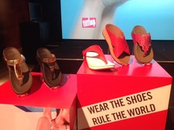 Super Jelly, Koleksi Terbaru Fitflop dengan Warna Cerah